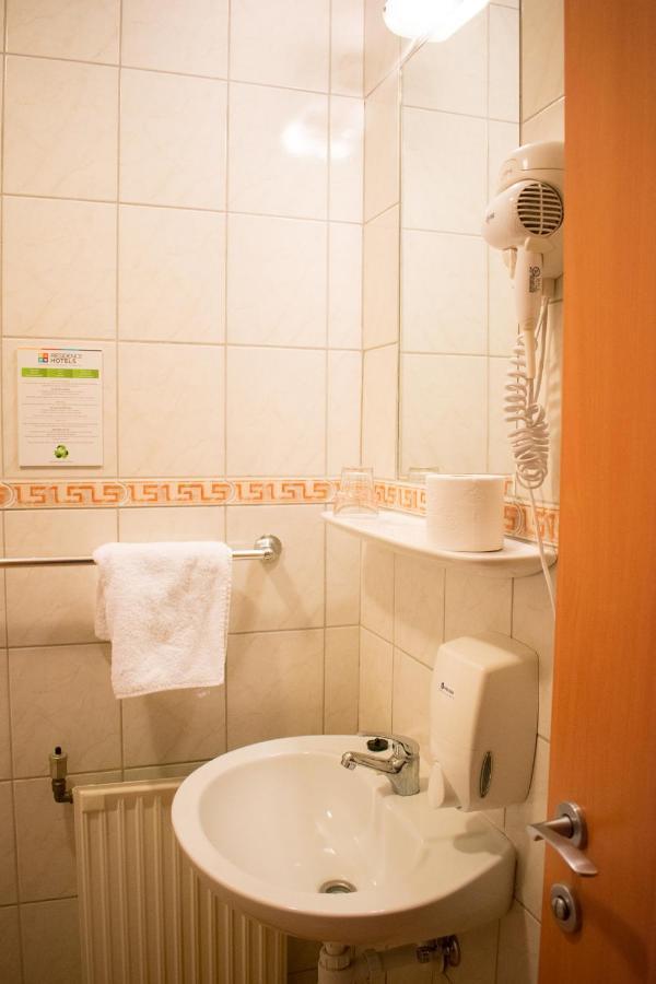 P4W Hotel Residence ソンバトヘイ エクステリア 写真
